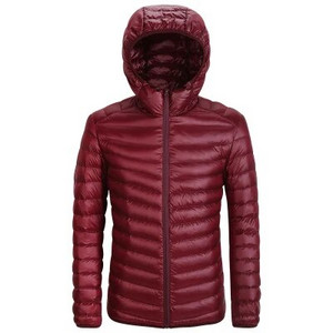 2022. gada ziemas īpaši viegls vīriešu, 90% balta pīļu dūnu jaka Ziemas pīļu dūnu mētelis, ūdensizturīgs dūnu parkas virsdrēbes MA175