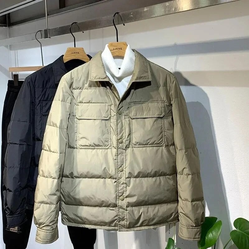 Ανδρικά ρούχα 2023 Φθινόπωρο και Χειμώνας Νέο ελαφρύ πουπουλένιο ανδρικό παλτό Κορεατικής μόδας Slim-fit Κοντό πέτο κάτω Ανδρικό παλτό