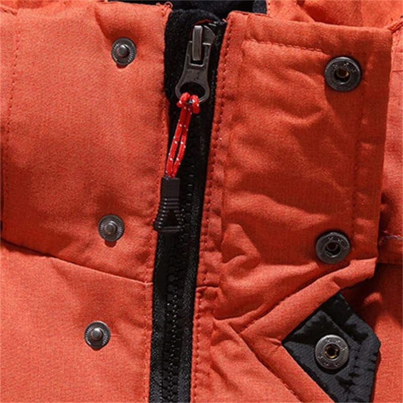 Balta pūkinė striukė su gobtuvu, stora gobtuvu, vyriška laisvalaikio vienspalvė striukė su įvairiomis kišenėmis, plonu kūno šiltu žieminiu parko paltu