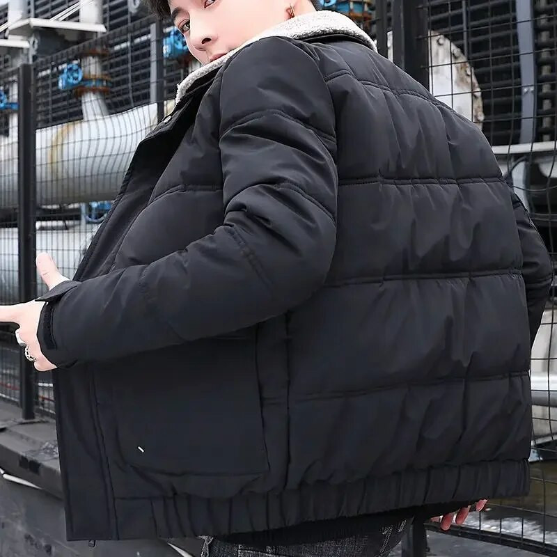 Polsterdus õues Meeste sulejope Meeste polsterdatud mantlid Lühikesed pargid Uudsed Korea populaarsed riided Soe Kerge Kuum