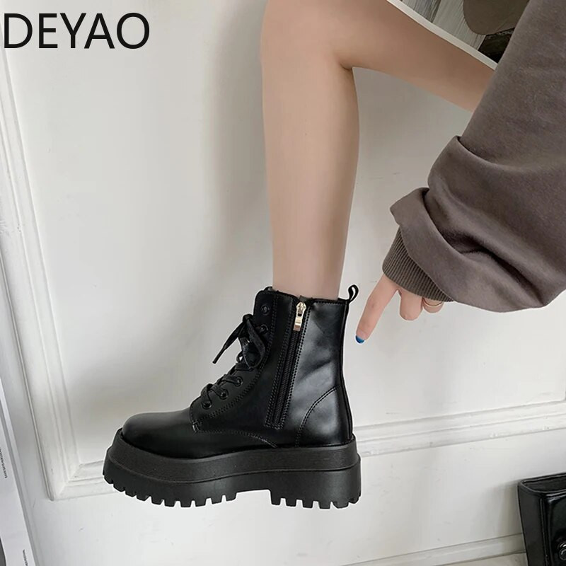 Platforma su stora apačia Moteriški auliniai batai Moteriški batai Su užtrauktuku mada Moterų dizainerio motociklų batai Laisvalaikio moteriška avalynė 2023 m.