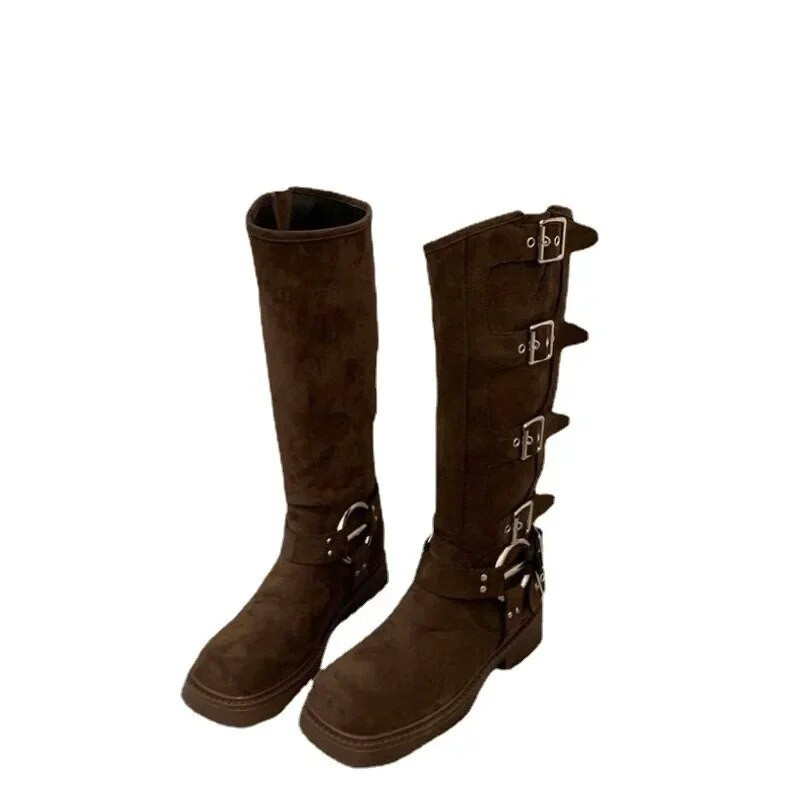 Naiste kingad 2023 Kvaliteetsed vööpandlaga naiste saapad Moodsad ümmargused põlvedeni saapad Kuummüük naiste kandilise kontsaga kingad