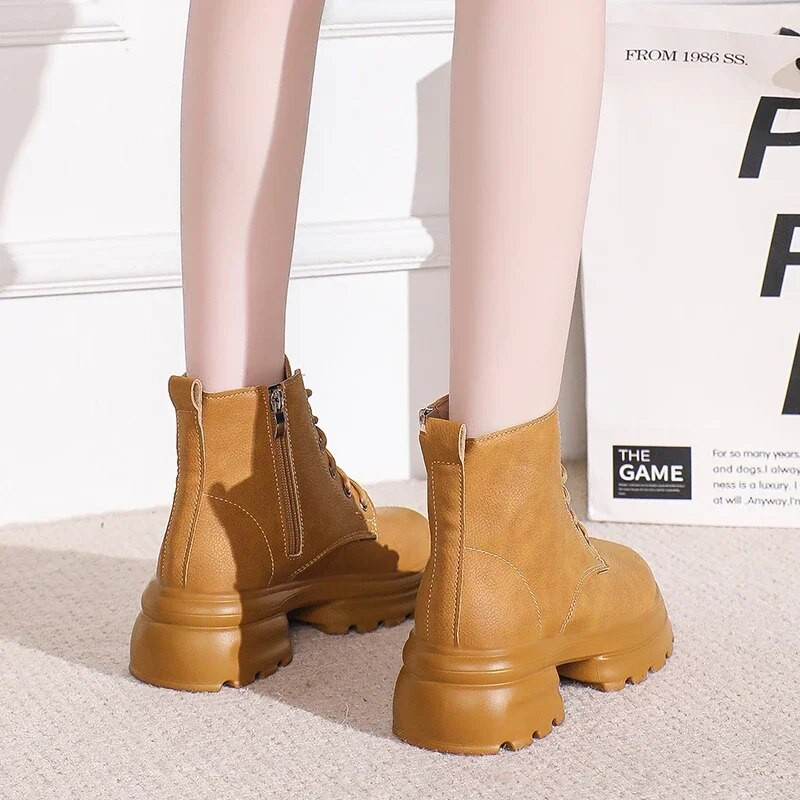 Ženske cipele 2023. Nove osnovne gležnjače Ženske čizme Platforma Moderne čizme Ženske cipele na vezanje s okruglim prstima i bočnim patentnim zatvaračem na četvrtastu petu Ženske