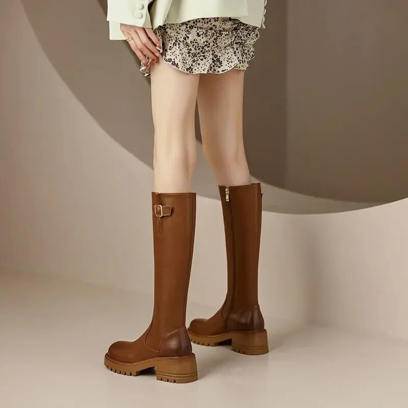 Nove čizme Ženske 2022 Jesen Zima Čizme s platformom Zatvarač Long Was High Jednostavne čizme Modne motociklističke čizme Botas Mujer