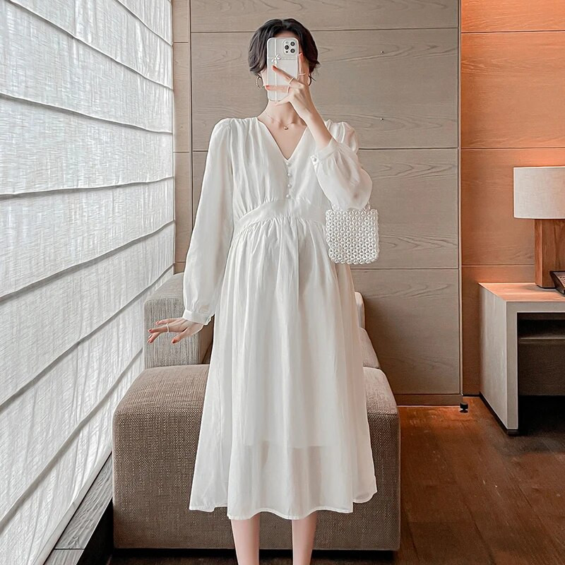 Beež roosa rasedatele mõeldud šifoonist kleit vedru pikkade varrukatega V-kaelusega kõrge vöökohaga rasedale rannakleit armas raseduskleit