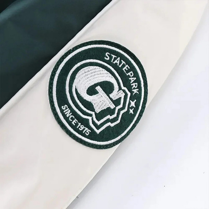 2023. aasta sügis/talv meestemood Müüa uus vabaajaline puuvillane jope.