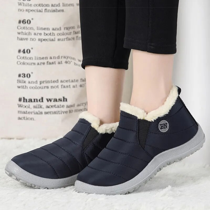 Naiste saapad hoiavad soojas karusnahast saapad Talvekingad Naistele Poolsaapad Slip On Snow Bota Feminina Naiste lühikesed saapad Naiste kingad