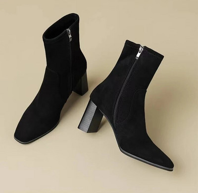 2023. aasta sügismood Elegantsed naiste kõrged kontsad Uued satiinist terava ninaga lühikesed saapad Naiste õhukese kontsaga venivad sokisaapad Naiste kingad