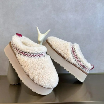 2024 Нови дамски кожени чехли и ботуши Обувки на платформа Къси плюшени удобни памучни обувки Дизайнерска марка Зимни снежни Botas
