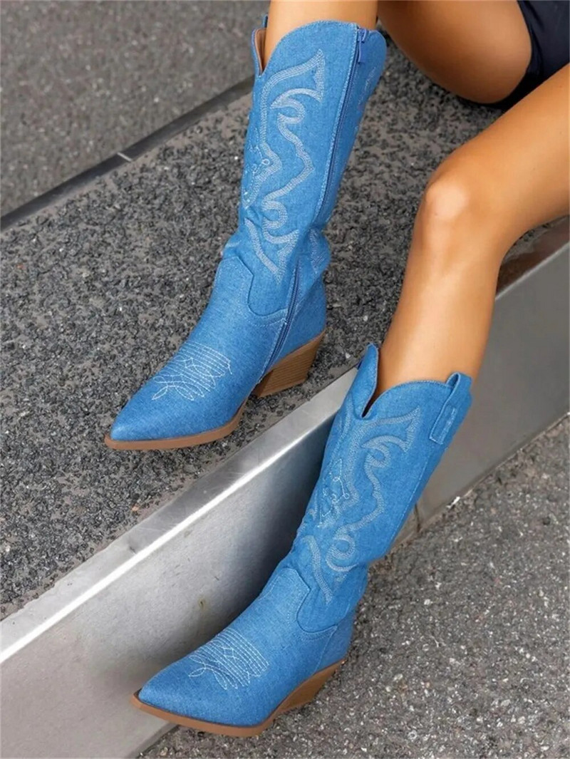 Dropshipi kauboisaapad naistele Tikitud Vintage Denim Sinine Sääre keskosa Lääne Cowgirl Saapad Hea kvaliteediga naiste kingad Mugavad