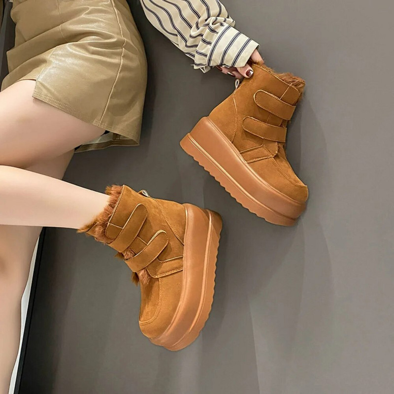 2023 m. naujos mados moteriški sniego batai neslystantys žieminiai šilti zomšiniai pliušiniai batai, moteriški kailio platforma, juodi moteriški batai