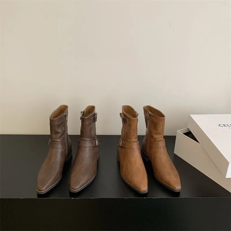 Retro ratsusaapad naistele Sügismoodne terava ninaga naiste kingad pehmest nahast paksud poolsaapad Naiste läänelikud lühikesed saapad