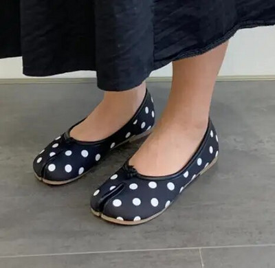 Tabi Ninja kingad Naised Mikrokiudnahast Mugavad Lamedad Lõigatud varvastega sussid Pehme põhjaga püksid Naiste Trotter Mokassiinid 2023