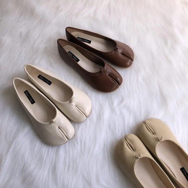 Tabi Ninja kingad Naised Mikrokiudnahast Mugavad Lamedad Lõigatud varvastega sussid Pehme põhjaga püksid Naiste Trotter Mokassiinid 2023