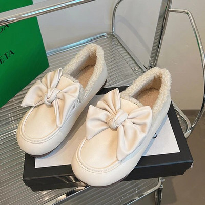 Moteriški Batai Rudens Modis Laisvalaikiai Moteriški sportbačiai Loafers Kailiniai Prisegamas lankas-Mazgas Apvalus pirštas Ruduo 2022 m. Užsegamas žiemos drugelis Mokas