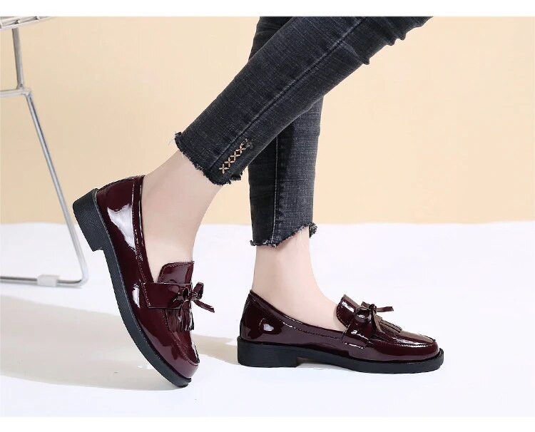 Spring Flats Γυναικεία παπούτσια Bowtie Loafers Δερμάτινα λουστρίνι Γυναικεία χαμηλά τακούνια Slip On Υποδήματα Γυναικεία μυτερά δάχτυλα με χοντρό τακούνι