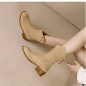 Naiste seemisnahast saapad Retro ühevärvilised poolsaapad Sügis uued ümara ninaga paksu kontsaga naiste kingad vabaaja lääne kauboisaapad