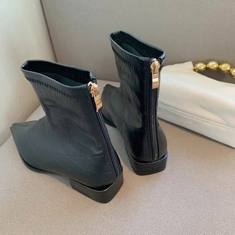 Madingi odiniai kulkšnies batai moterims Sexy Point Toe Sidabriniai moteriški trumpi batai Pavasaris Ruduo Pavasaris Žemakulniai Moteriški Batai Botines