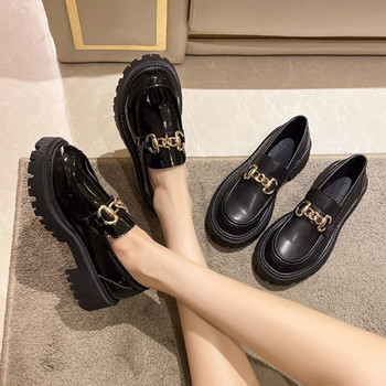 2023 Дамски обувки Дамски модни обувки Mary Janes с равни пръсти с кръгли пръсти Мокасини Оксфорд на платформа Ежедневни обувки с метална верига и катарама Дамски обувки на ток Черни