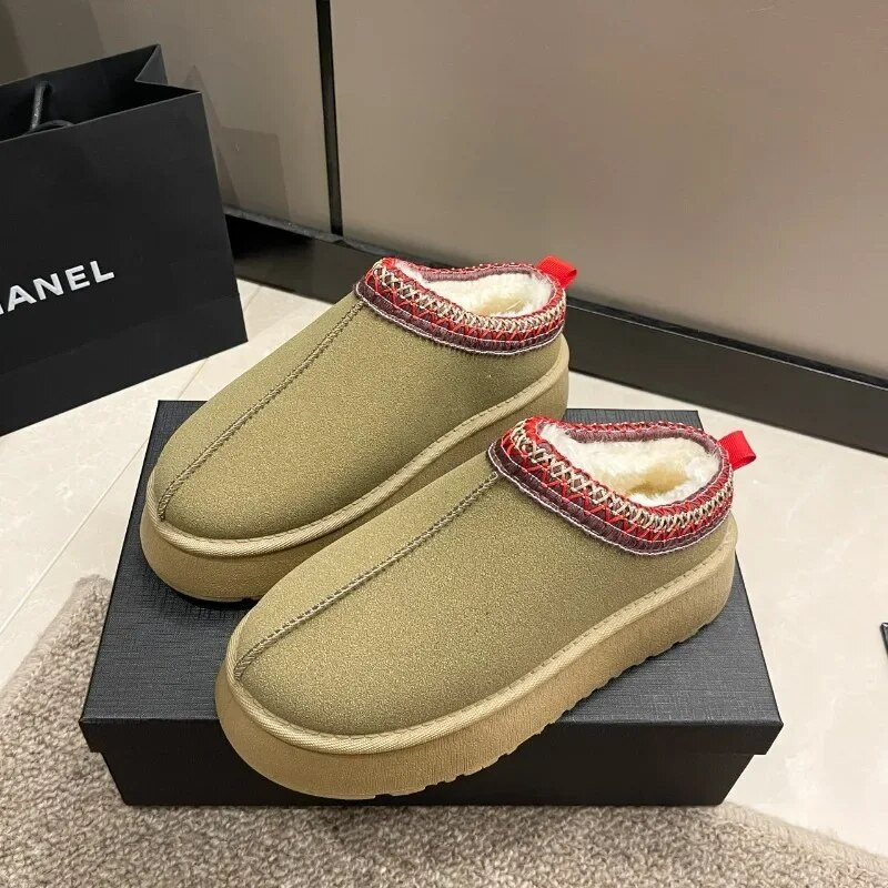 Moodsad karusnahast integreeritud lumesaapad 2024 talve minisaapad soojad libisemisvastased paksu tallaga lühikesed saapad naiste Chelsea saapad