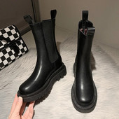 Naiste platvormiga poolsaapad Naiste kingad Talvised Disainer Chelsea saapad Lühikesed saapad Soojad jalanõud Naiste moed korstnasaapad 1