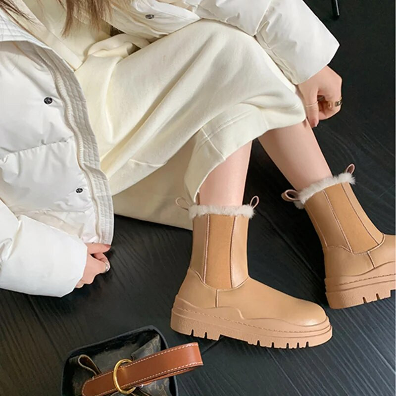 Νέες φθινοπωρινές και χειμερινές μπότες Chelsea 2024 Γυναικείες μπότες αστραγάλου με επένδυση από βελούδινες ζεστές αδιάβροχες μπότες χιονιού με χοντρή σόλα Plus Size