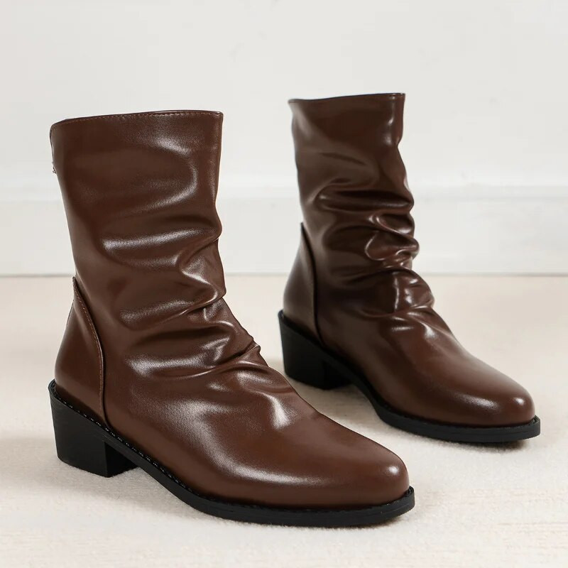 Sieviešu apavi 2023. gada ziemas pāri ceļiem Augsti zābaki Dizainera motocikla Chelsea zābaki Sieviešu kroku ādas ikdienas apavi Zābaki