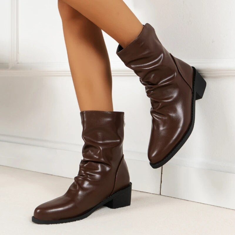 Sieviešu apavi 2023. gada ziemas pāri ceļiem Augsti zābaki Dizainera motocikla Chelsea zābaki Sieviešu kroku ādas ikdienas apavi Zābaki