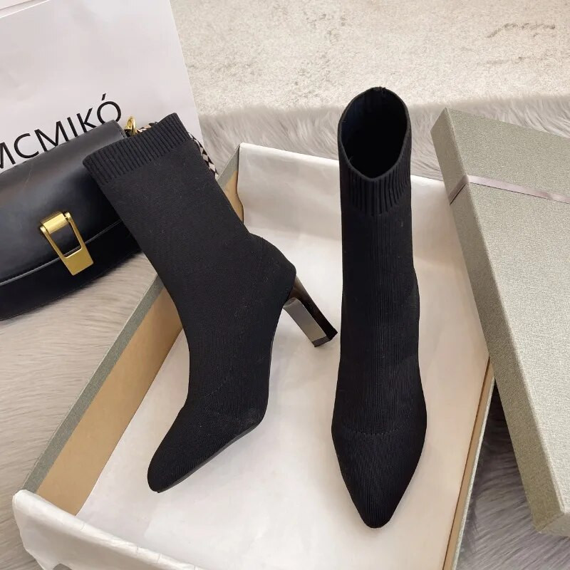 2024. aasta uued kevadised ja sügisesed kootud naiste saapad, ruudujuure terava ninaga naiste stretšsaapad Boheemlas stiilis vabaaja kõrged kontsad