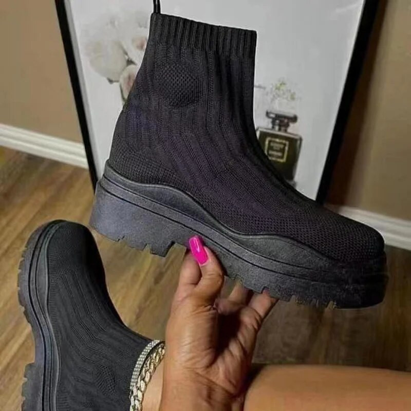 Naiste saapad, venivast riidest kootud poolsaapad 2022. aasta sügis- ja talvesaapad, uued luksuslikud naiste saapad, ümmargused ninasaapad, vabaaja saapad