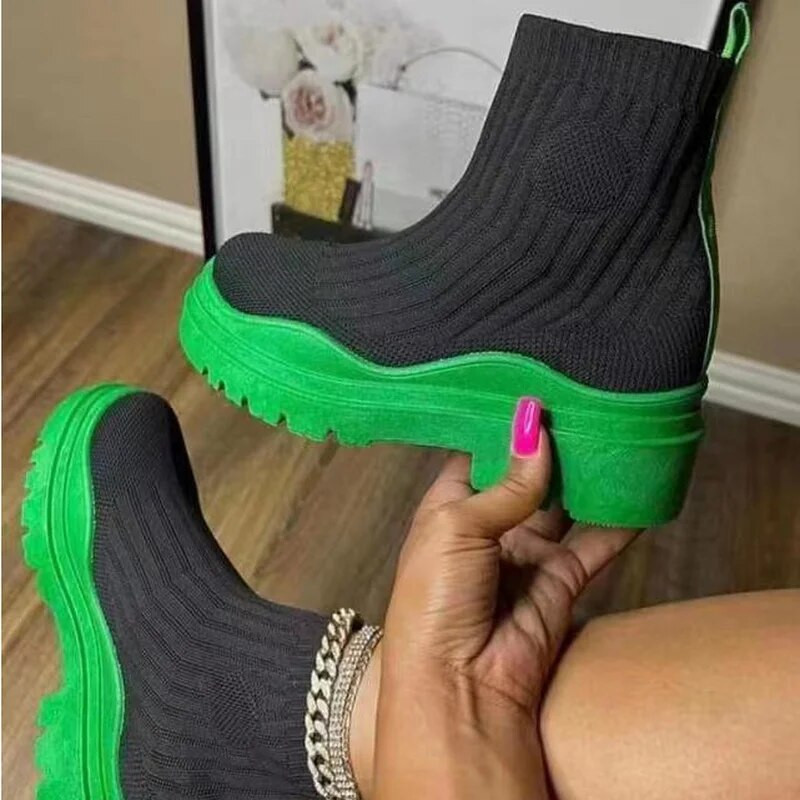 Naiste saapad, venivast riidest kootud poolsaapad 2022. aasta sügis- ja talvesaapad, uued luksuslikud naiste saapad, ümmargused ninasaapad, vabaaja saapad