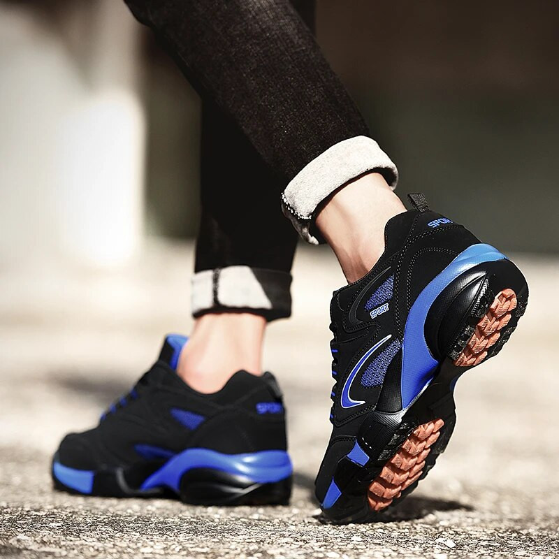 Sügis- ja talvised meeste spordijalatsid Keskealiste ja eakate isade reisid Meeste kingad Lehma kõõlustallad libisemisvastased vabaajajalatsid