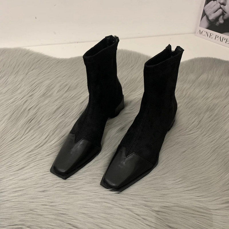 Nauji rudeniniai, žieminiai, moteriški auliniai batai, madingi kailiniai, zomšiniai aukštakulniai, trumpi laiveliai, moteriški batai, moteriški elegantiški kvadratiniai romų batai