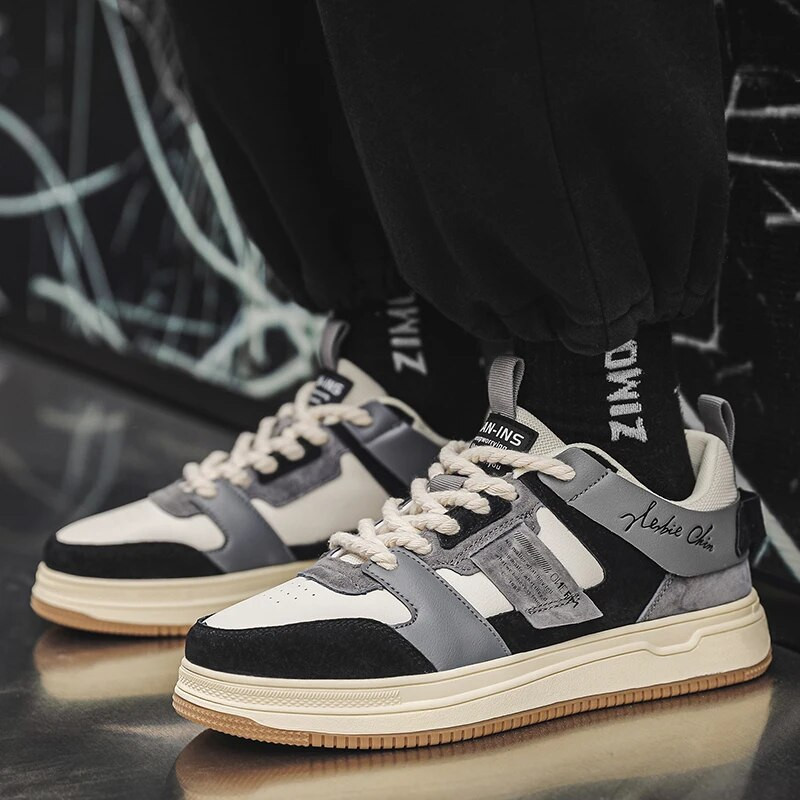 2023. aasta kevadised nahast vabaaja tossud, meeste rulajalatsid Meeste moodsad libisemiskindlad mugavad lamedad vulkaniseerivad kingad