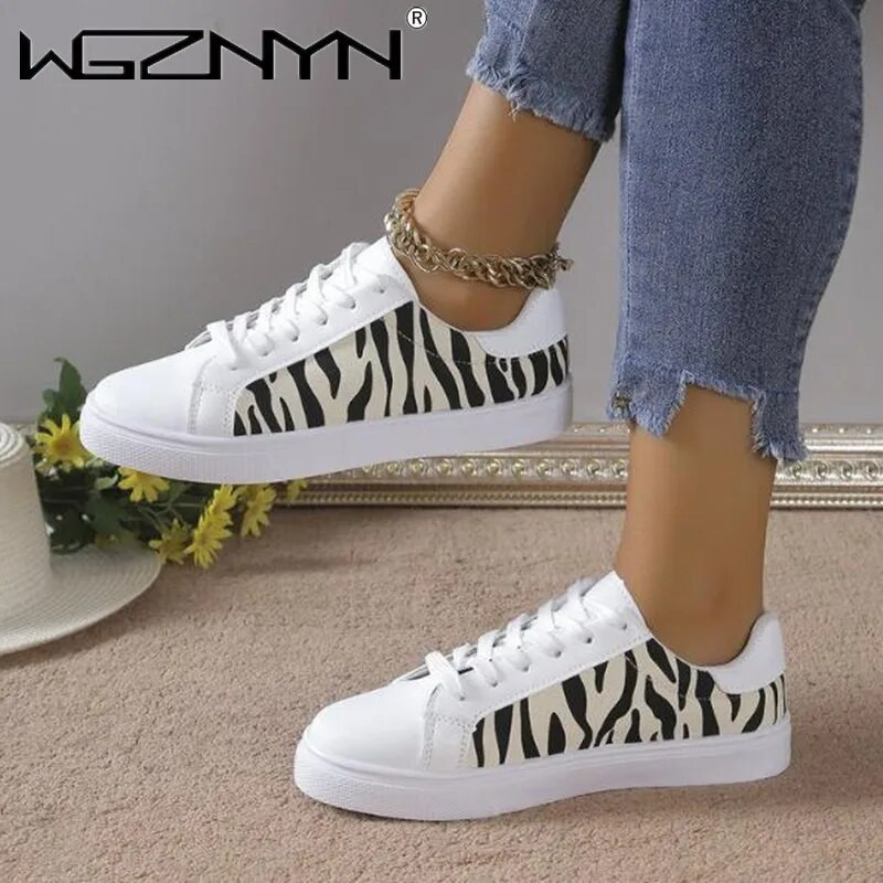 Uued kevadised naiste vabaajaspordijalatsid Mood Mugavus valged tossud Hingavad naiste tossud platvormkingad Zapatos De Mujer