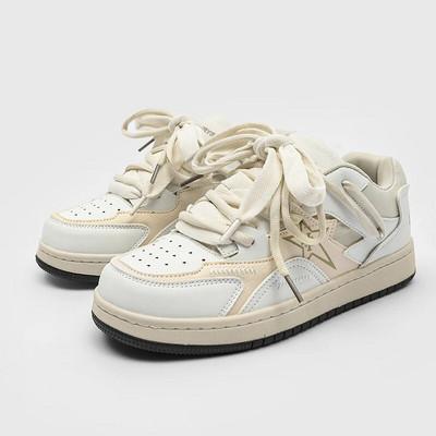 Klasikiniai vyriški, moteriški, laisvalaikio sportbačiai Prekės ženklo dizaino sportbačiai, moteriški batai riedlentei Retro porai skirti odiniai sportiniai batai vyrams