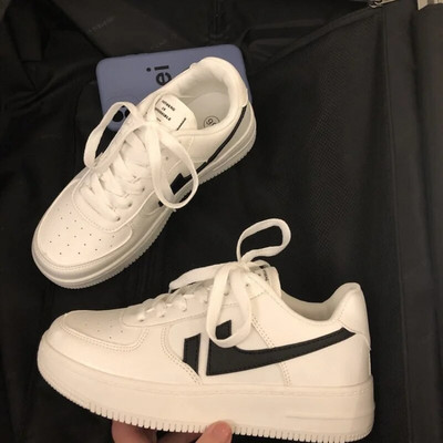 Meeste valged kingad Lameda platvormiga jalanõud uisujalatsid Macarone Candy naistele vaba aja veetmine naistele Tide madala ülaosaga tossud Tänavarõivad Naiste kingad