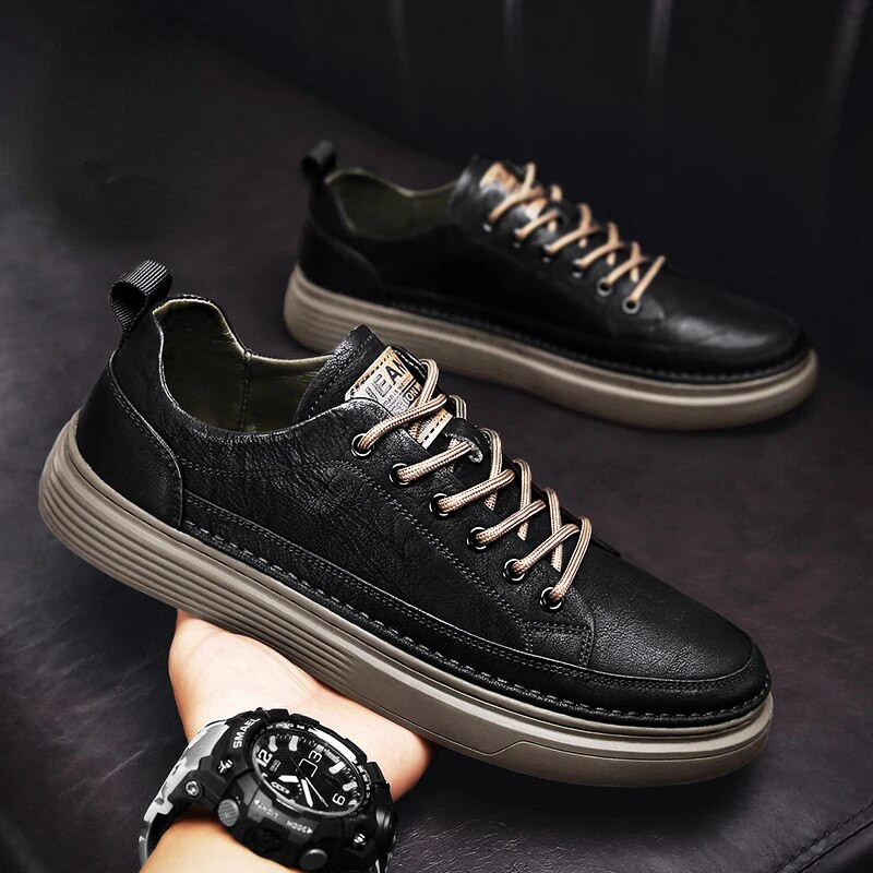 2022 Νέα φθινοπωρινά μαύρα αθλητικά παπούτσια ανδρικής μόδας Lace Up Flat casual αθλητικά παπούτσια Παντός τύπου Εξωτερικά ελαφριά παπούτσια για τρέξιμο Homme