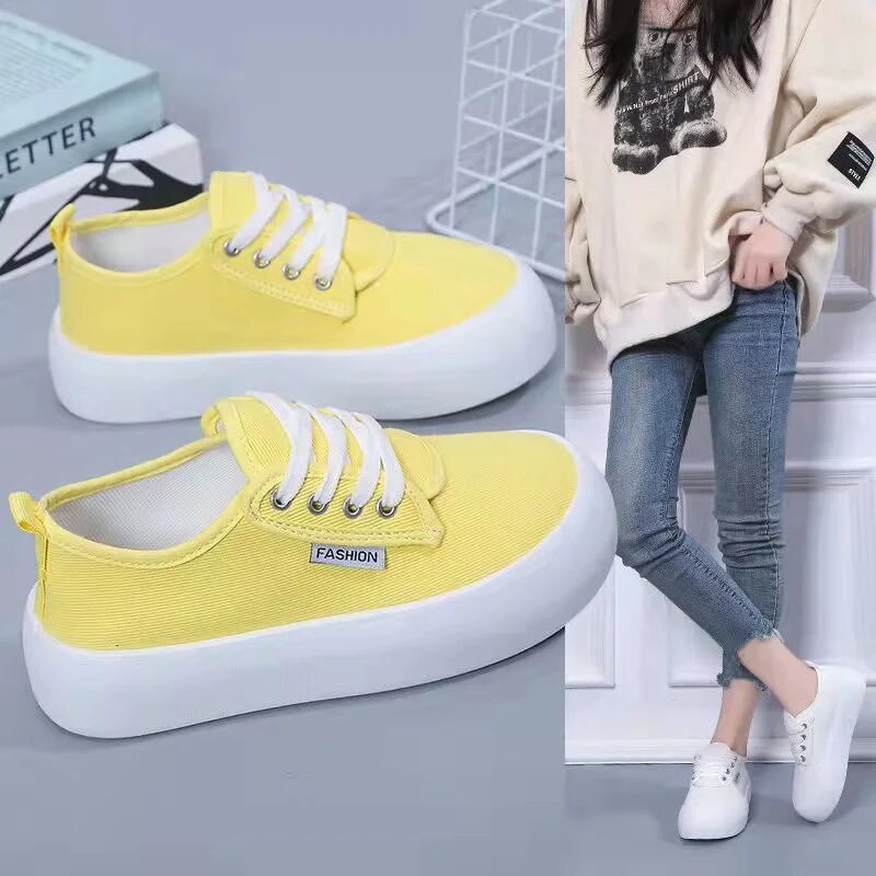Moteriški laisvalaikio batai Pavasaris Vasara Nauji balti sportbačiai Orui pralaidūs drobiniai suvarstomi studentų sportbačiai Vienspalviai medžiaginiai batai moteris