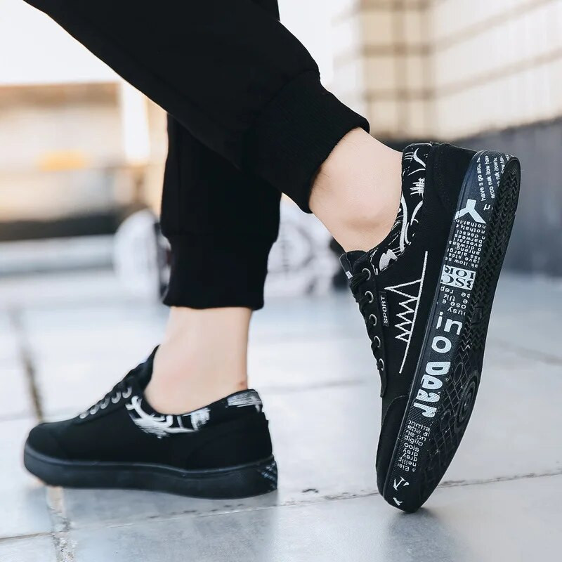 Παπούτσια Ανδρικά Casual Παπούτσια Καμβά ελαφριά άνετα αθλητικά παπούτσια για υπαίθριο περπάτημα 2021 New Flats Ανδρικά παπούτσια Μόδα Zapatillas Hombres6g