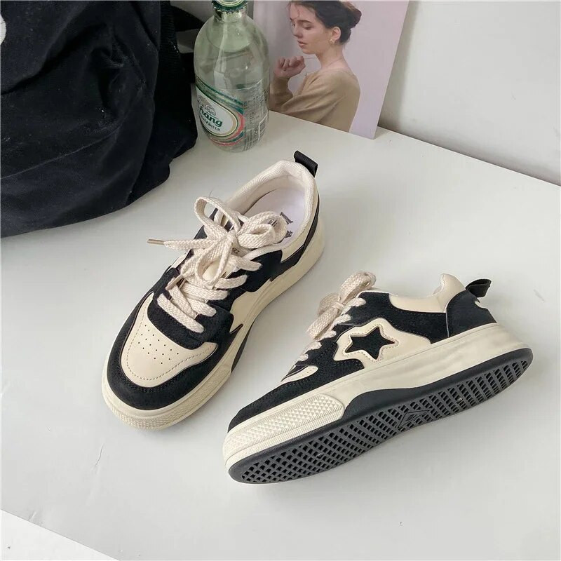 Y2K Korea naiste mood vabaaja staar-spordijalatsid Sportlikud tossud, platvorm tennisejalatsid, paksud sporditossud, lamedad pahkluu kingad