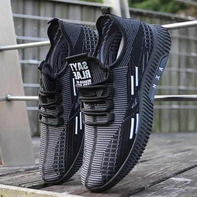 Vyriški batai, 2022 m. Nauji kvėpuojantys madingi tinkliniai, suvarstomi laisvalaikio batai Lengvi vyriški sportiniai batai Patogūs vairavimo batai