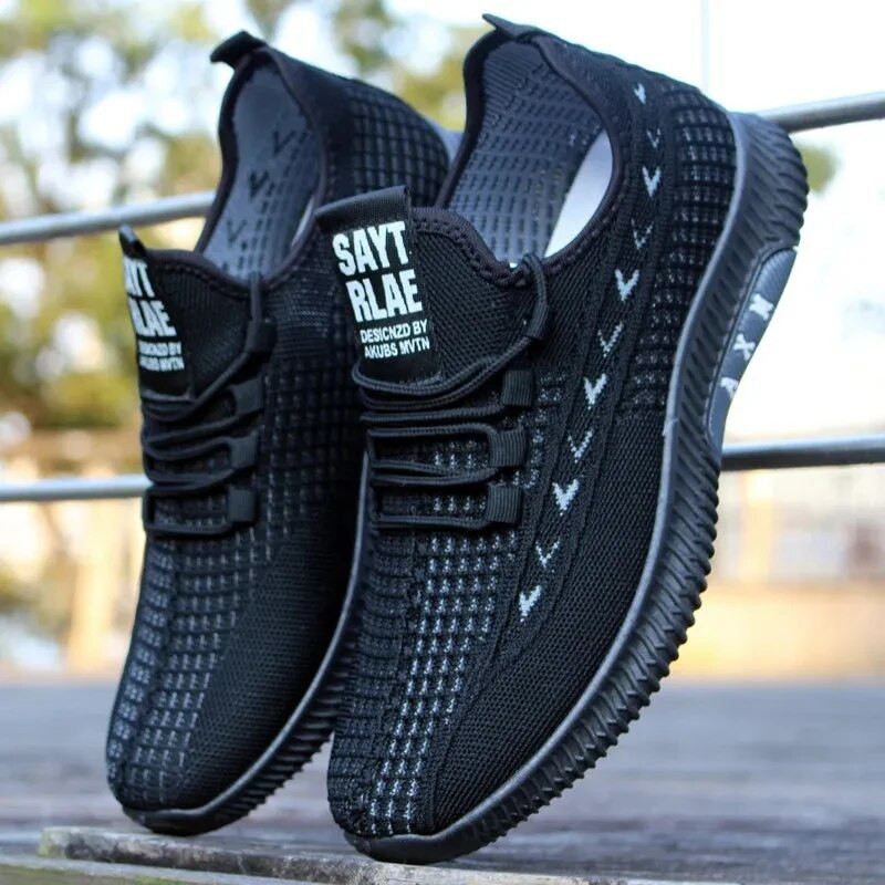 Vyriški batai, 2022 m. Nauji kvėpuojantys madingi tinkliniai, suvarstomi laisvalaikio batai Lengvi vyriški sportiniai batai Patogūs vairavimo batai