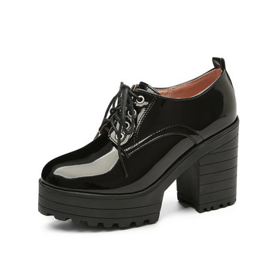 Klassikaline paelad naistele Mustad valged kõrged kontsad lühikesed saapad Euro stiilis naiste kingad sügisene kevadpunk kõrge kontsaga king