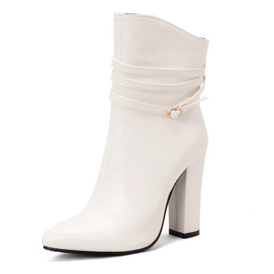 Baltos storos kulkšnies auliniai moteriški trumpi batai Madingi aukštakulniai batai su sagtimi Mėlyni rudeniniai žieminiai moteriški aulinukai