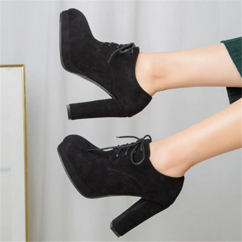 Kvaliteetne uus Flock Square Heel Naiste pumbad Mood Elegantne Naiste Sügisplatvorm Kõrged kontsad Kontorikingad Töökingad 34-43