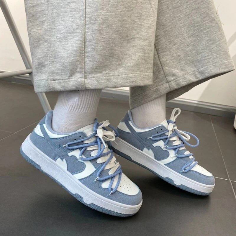 y2k Πολυτελή Αθλητικά Παπούτσια Καρδιά Μόδα Γυναικεία Casuals Αθλητικά παπούτσια σε στυλ μπάσκετ 2022 Νέα τάση για ζευγάρια με κορδόνια Λευκά μπλε παπούτσια Αθλητικά