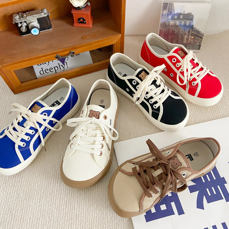 Narmitud lõuendiga tossud naistele Disainer Harajuku kingad Hip Hop Girl Platform tossud Naine Ahastuses kingad Punased Plimsollid
