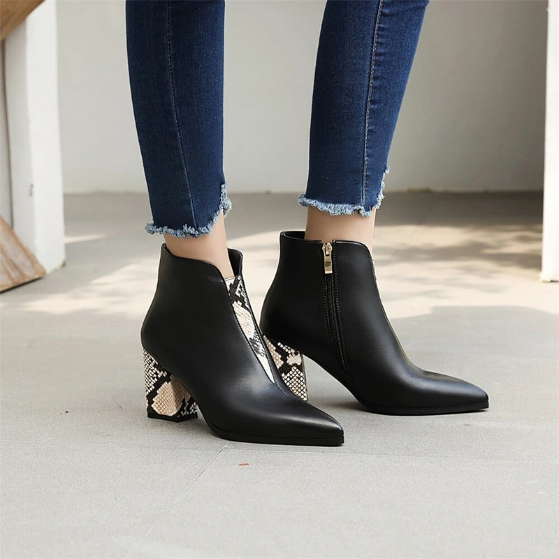 Dámske čižmy so špicatou špičkou a hadím vzorom, členkové čižmy na hrubom podpätku, vysoké podpätky, dámske čižmy na zips, jeseň/zima 2023