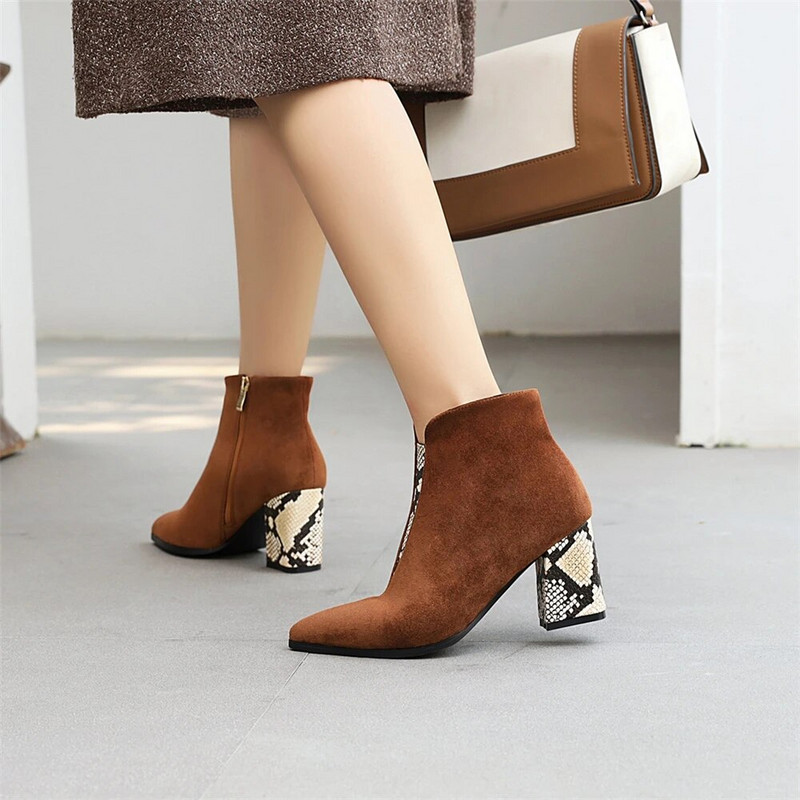 Dámske čižmy so špicatou špičkou a hadím vzorom, členkové čižmy na hrubom podpätku, vysoké podpätky, dámske čižmy na zips, jeseň/zima 2023